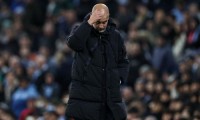 Guardiola không thể giải quyết vấn đề ở hàng tiền vệ, ông ấy cần những cầu thủ phù hợp